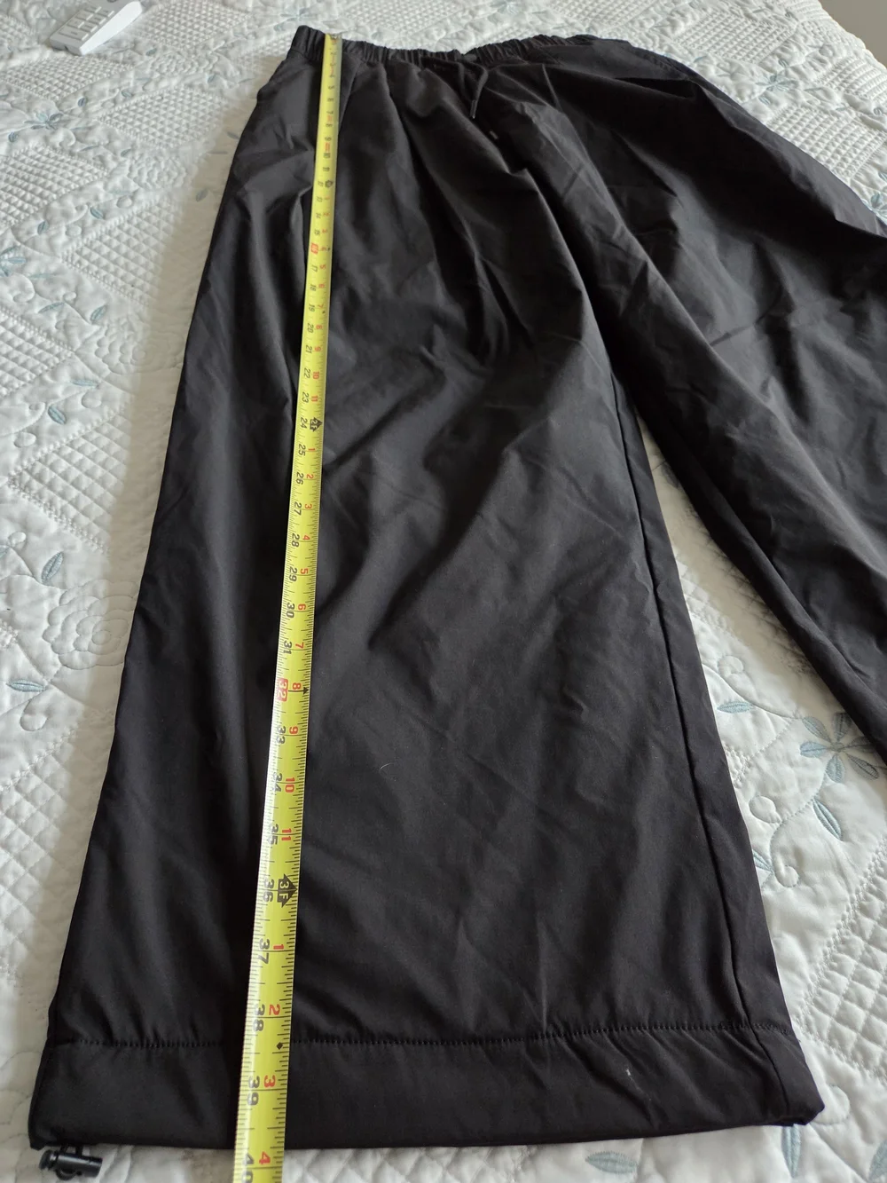 Sugar Wide-Leg Drawstring Sweatpants in Black